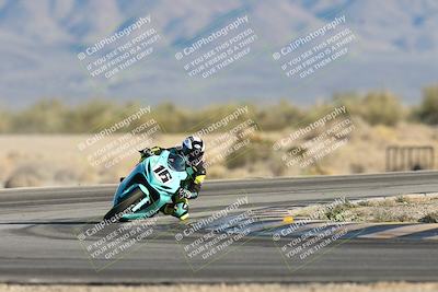 media/Dec-07-2025-CVMA (Sun) [[3e7d2de5dc]]/Race 16-Formula Middleweight/